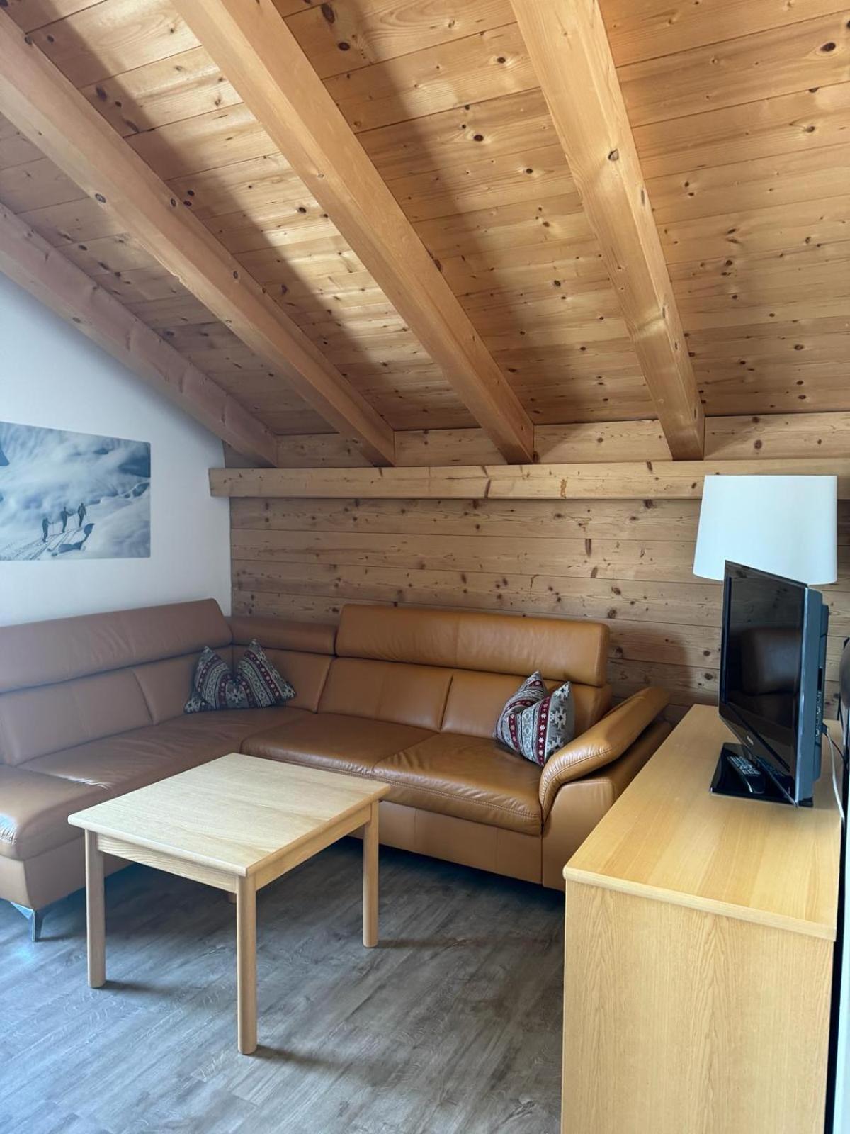 Weinzeit Chalet Konigsleiten Esterno foto